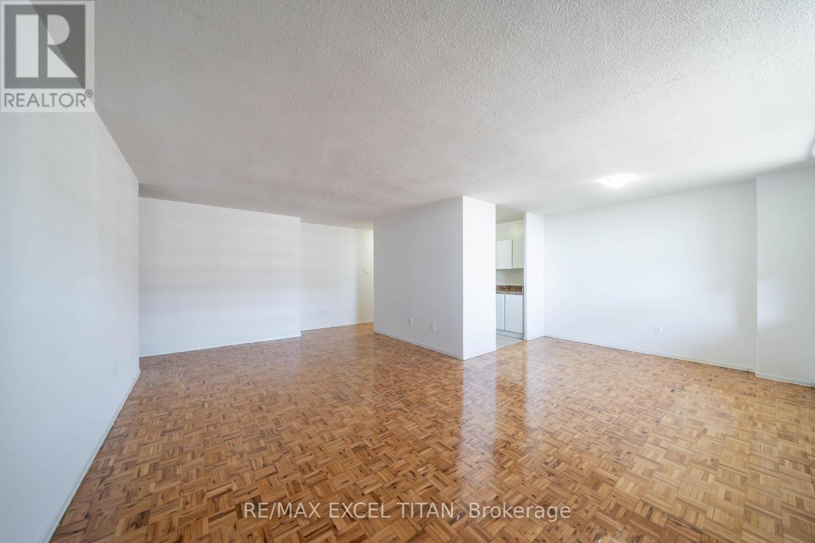 914 - 5 GLAMORGAN AVENUE, Toronto (Dorset Park), Ontario, M1P4P1 — Photo 5