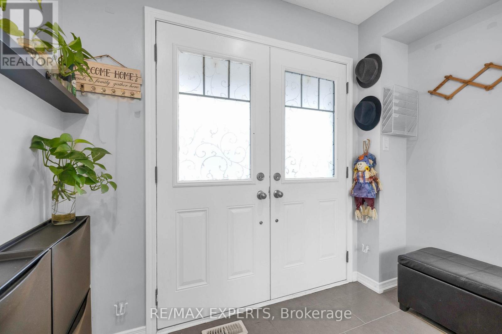 22 HOOVER ROAD, Brampton (Northwest Brampton), Ontario, L7A4L2 — Photo 5