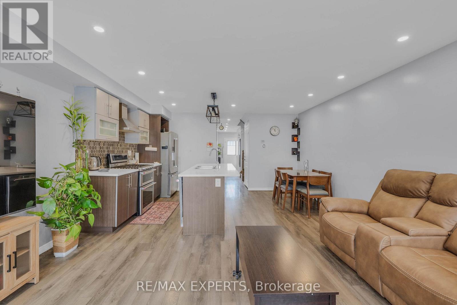 22 HOOVER ROAD, Brampton (Northwest Brampton), Ontario, L7A4L2 — Photo 9