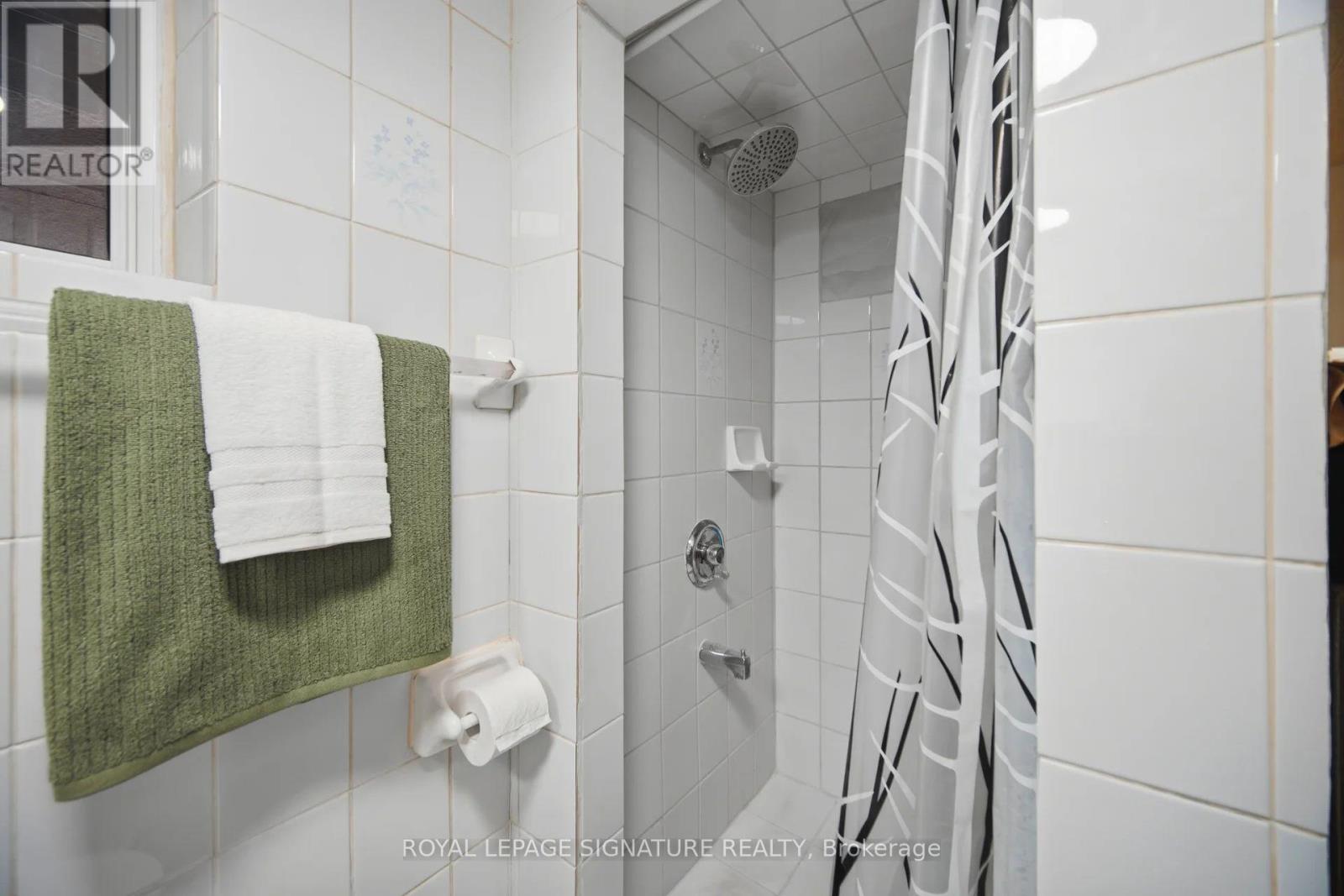 77 YPRES ROAD, Toronto (Keelesdale-Eglinton West), Ontario, M6M1P2 — Photo 39