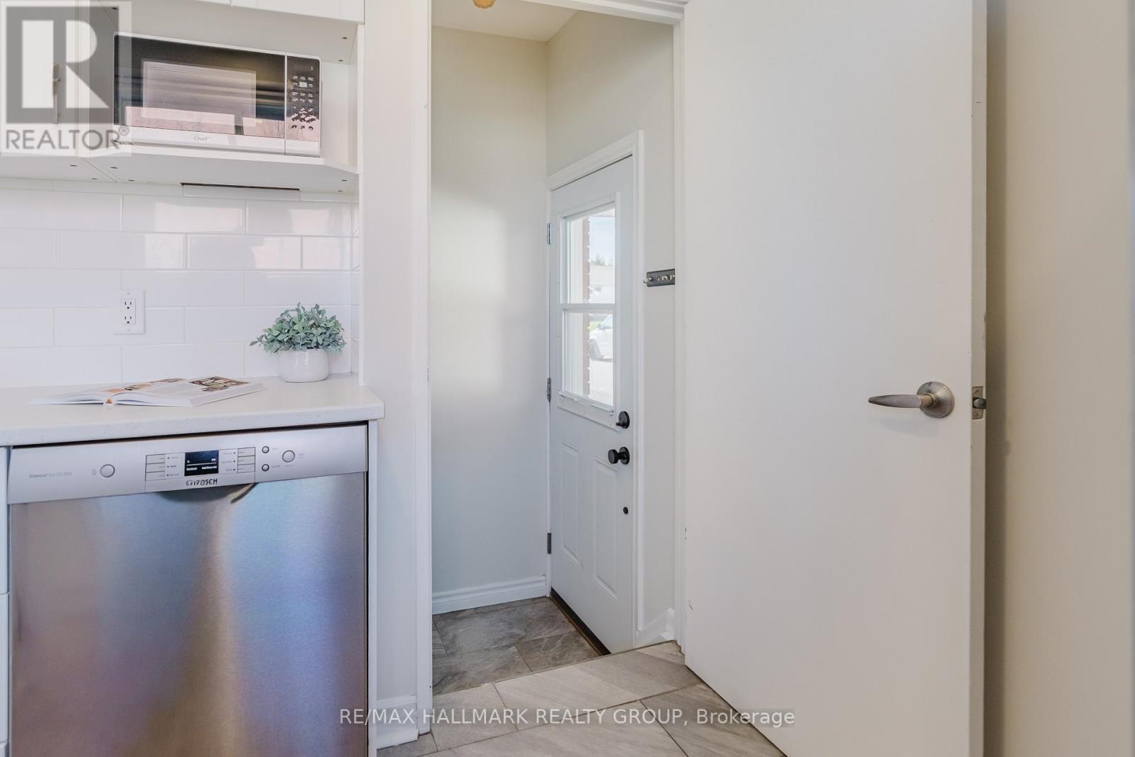 17 WOLMSLEY CRESCENT, Ottawa, Ontario, K2G1J3 — Photo 29