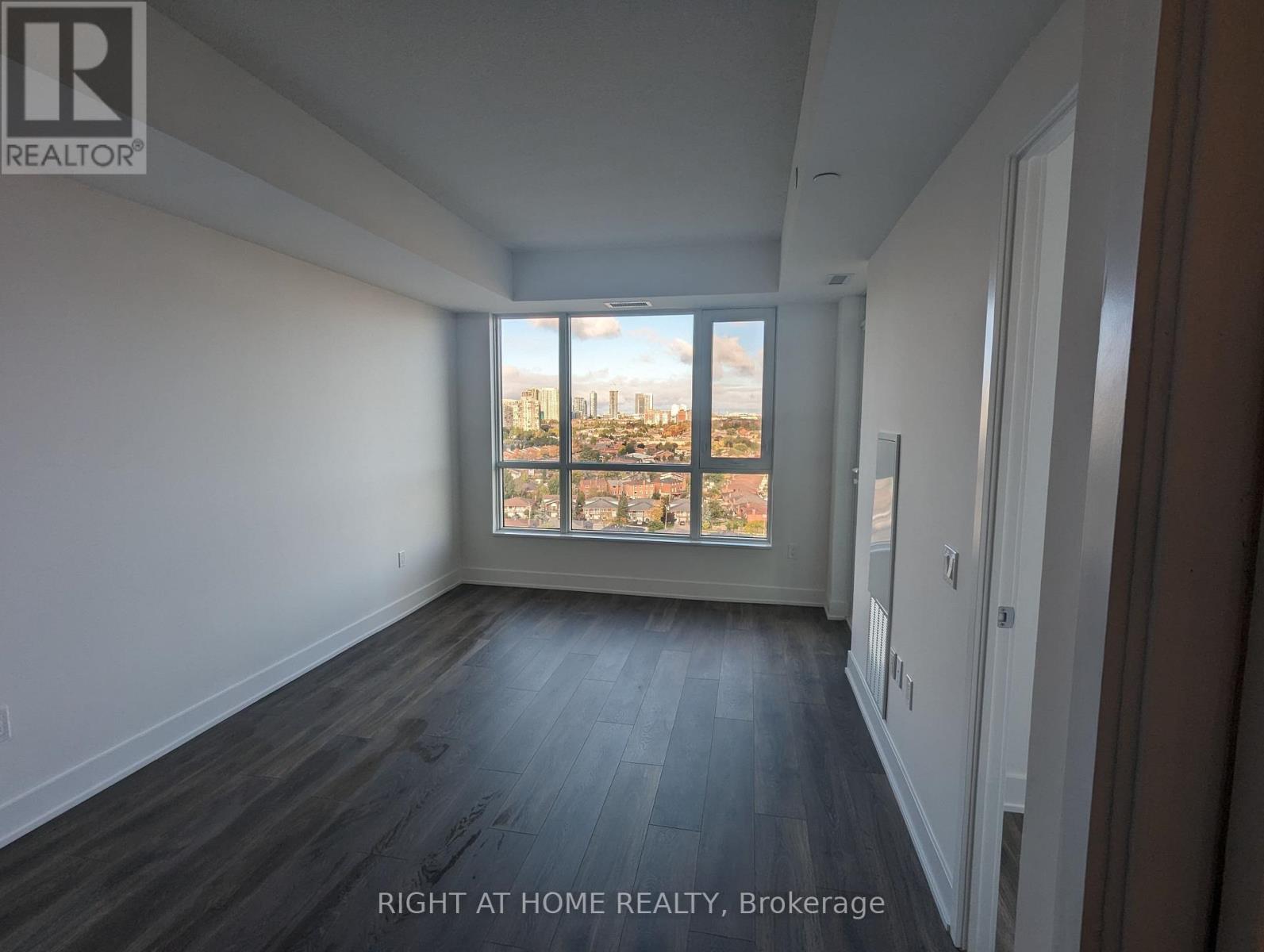 1607 - 202 BURNHAMTHORPE ROAD E, Mississauga (Mississauga Valleys), Ontario, L5A0B2 — Photo 13