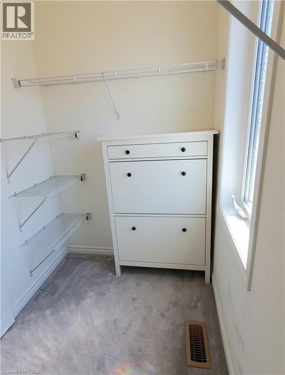 124 DAYLILY Lane, Kitchener, Ontario, N2R0L7 — Photo 13