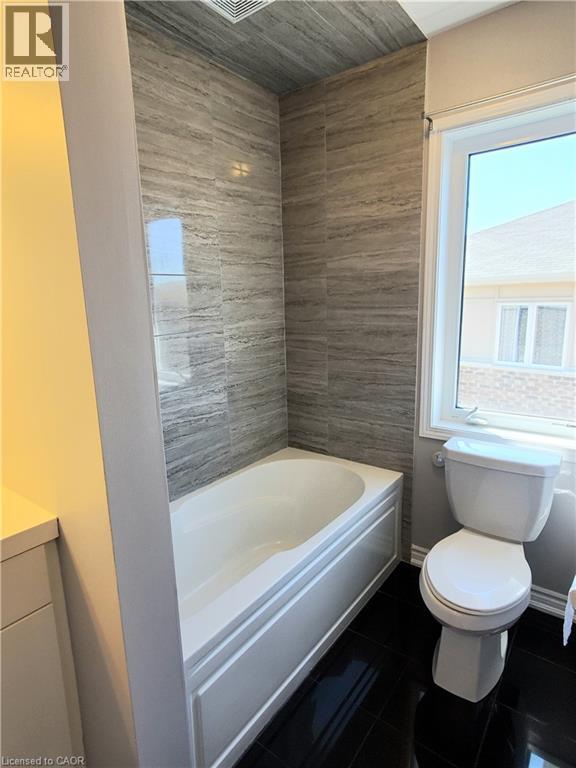 124 DAYLILY Lane, Kitchener, Ontario, N2R0L7 — Photo 19