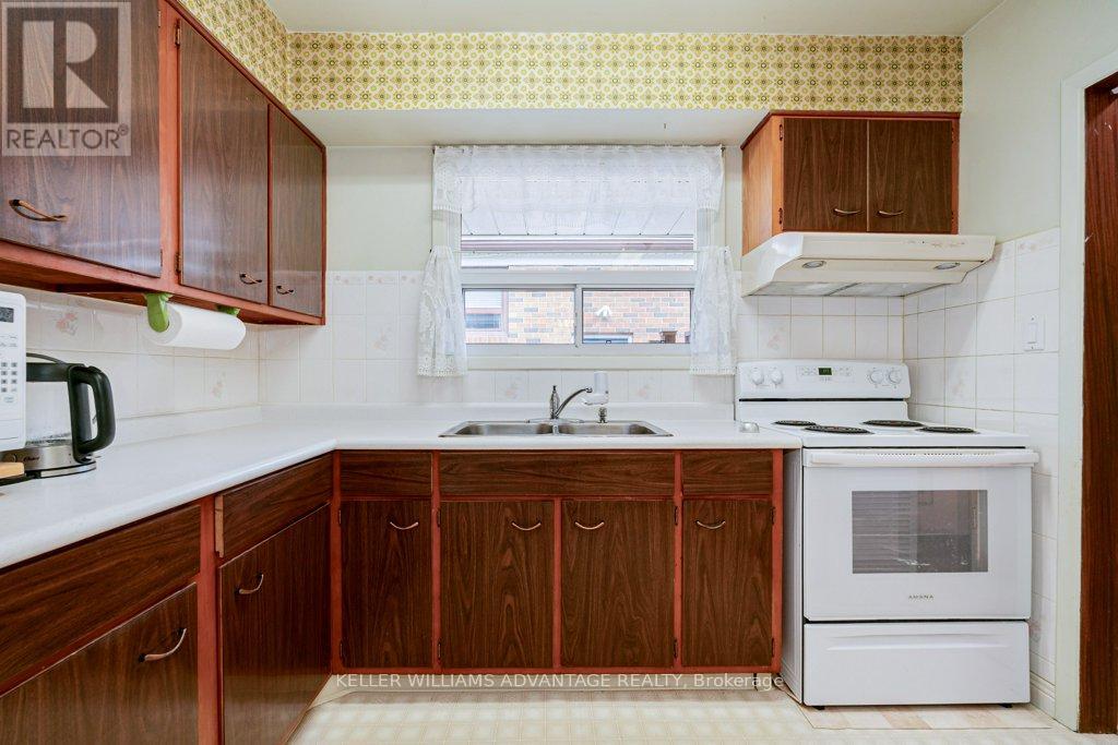 1188 WESTERDAM ROAD, Mississauga (Applewood), Ontario, L4Y2H4 — Photo 12