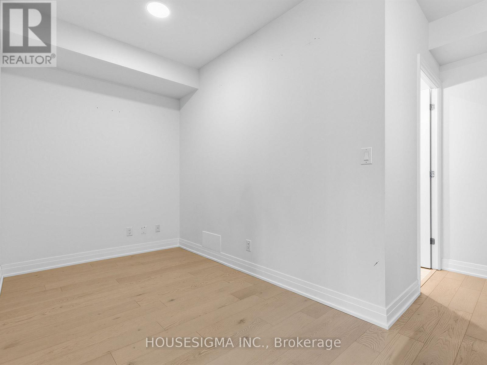 215 - 430 RONCESVALLES AVENUE, Toronto (High Park-Swansea), Ontario, M6R0A6 — Photo 10