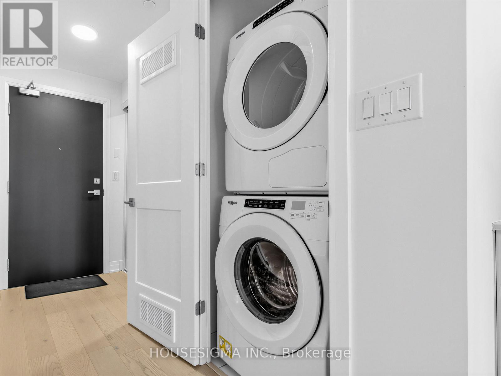 215 - 430 RONCESVALLES AVENUE, Toronto (High Park-Swansea), Ontario, M6R0A6 — Photo 18