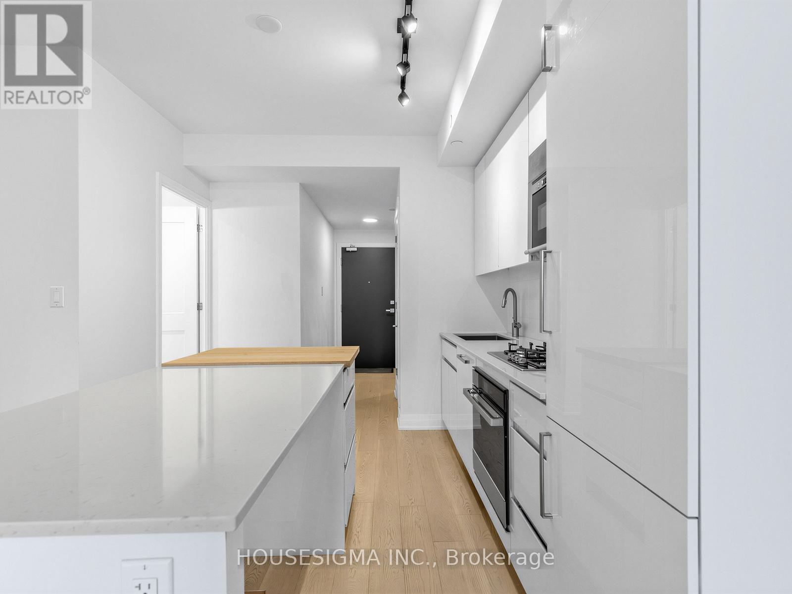 215 - 430 RONCESVALLES AVENUE, Toronto (High Park-Swansea), Ontario, M6R0A6 — Photo 8