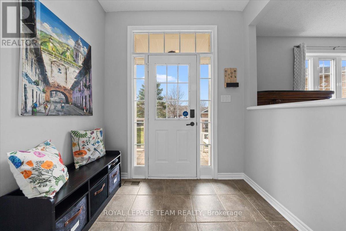 79 SADDLESMITH CIRCLE, Ottawa, Ontario, K2M2Y5 — Photo 4