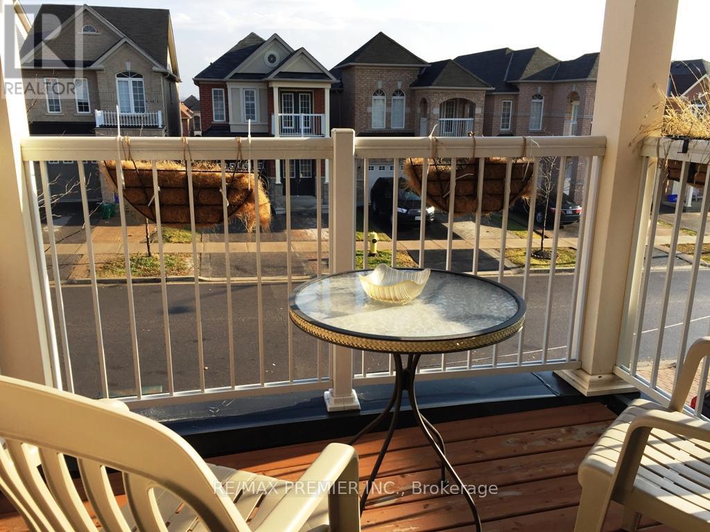 111 CATALPA CRESCENT, Vaughan (Patterson), Ontario, L6A0R5 — Photo 11