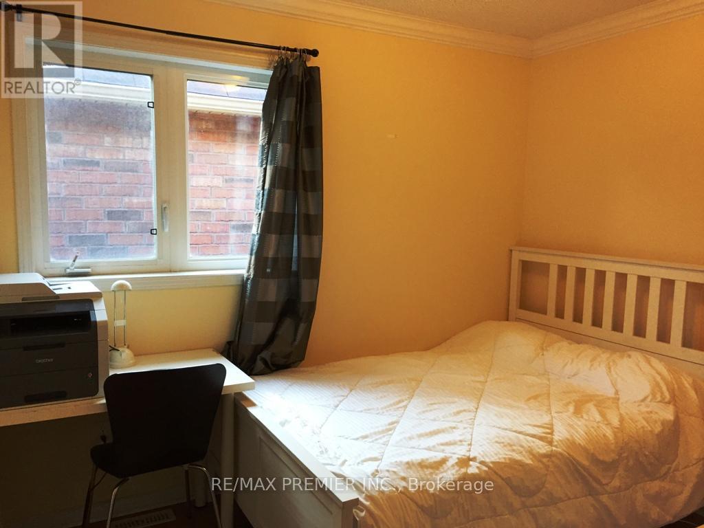 111 CATALPA CRESCENT, Vaughan (Patterson), Ontario, L6A0R5 — Photo 13