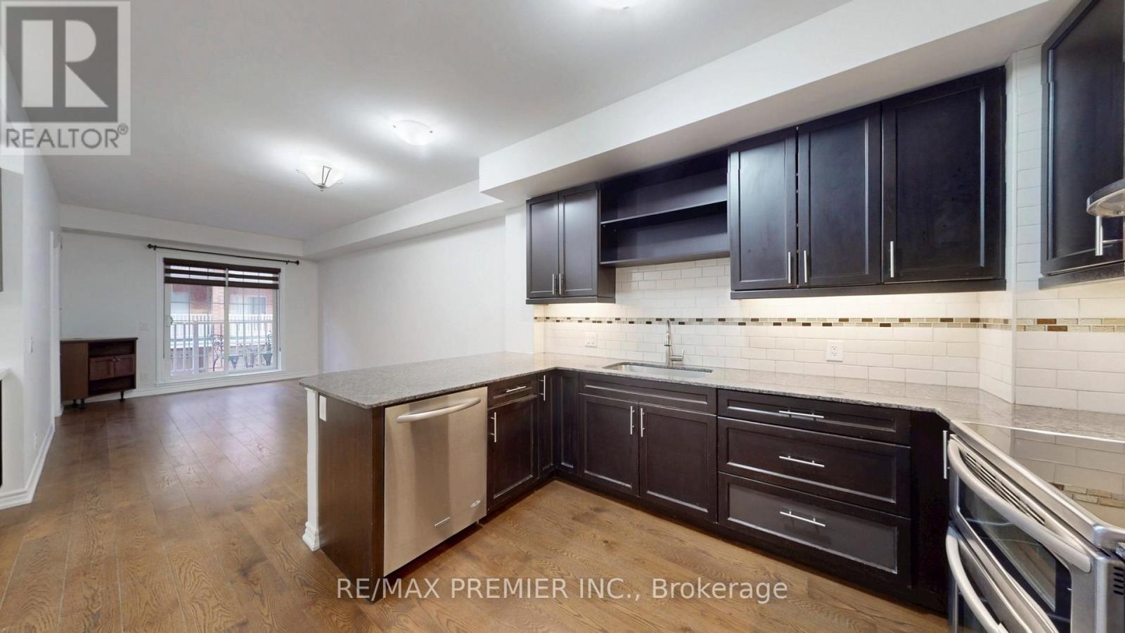 1 - 127 SILVERWOOD AVENUE, Richmond Hill (Devonsleigh), Ontario, L4S0G3 — Photo 10