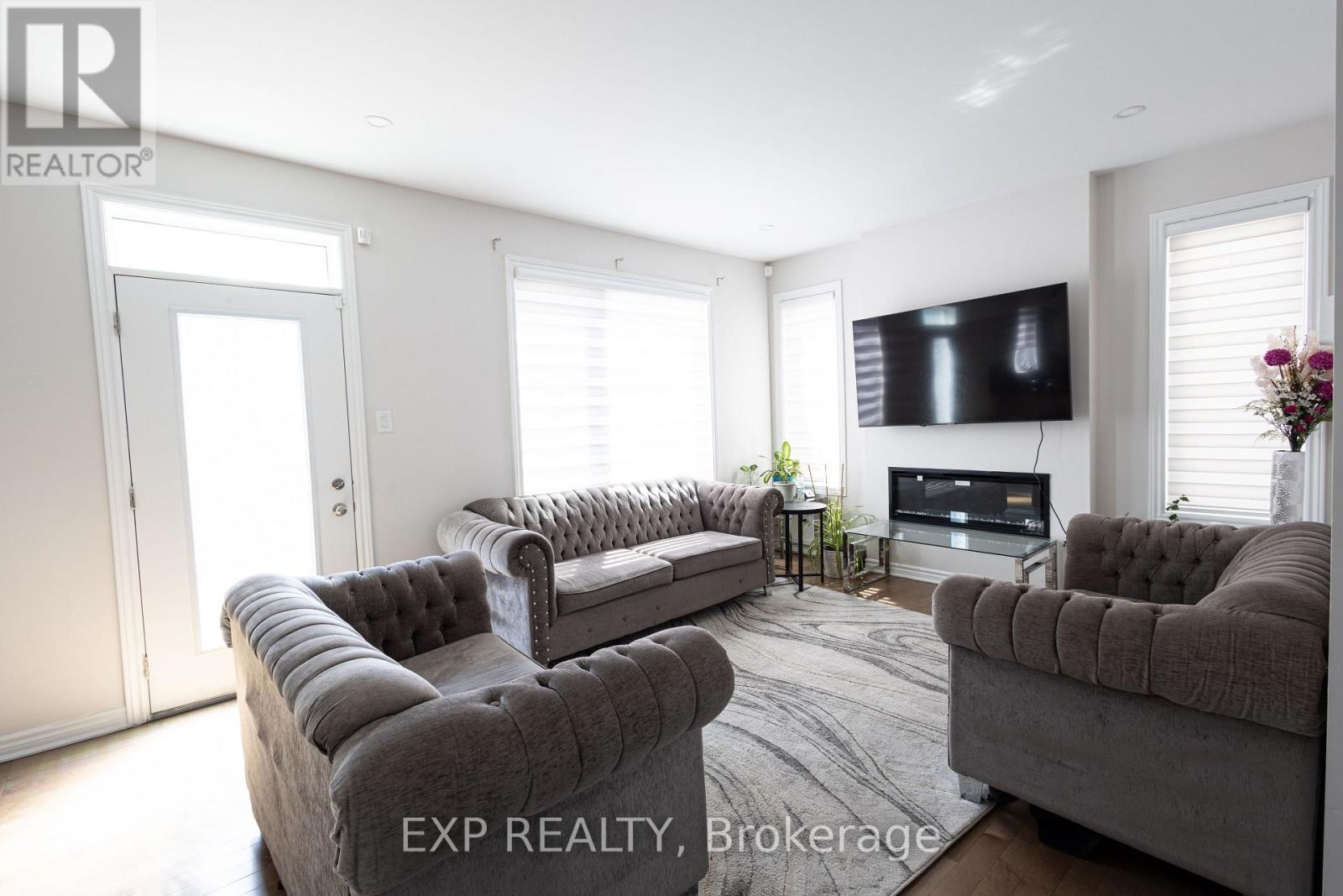 1008 CARDEN LANE, Ottawa, Ontario, K1W0N3 — Photo 7