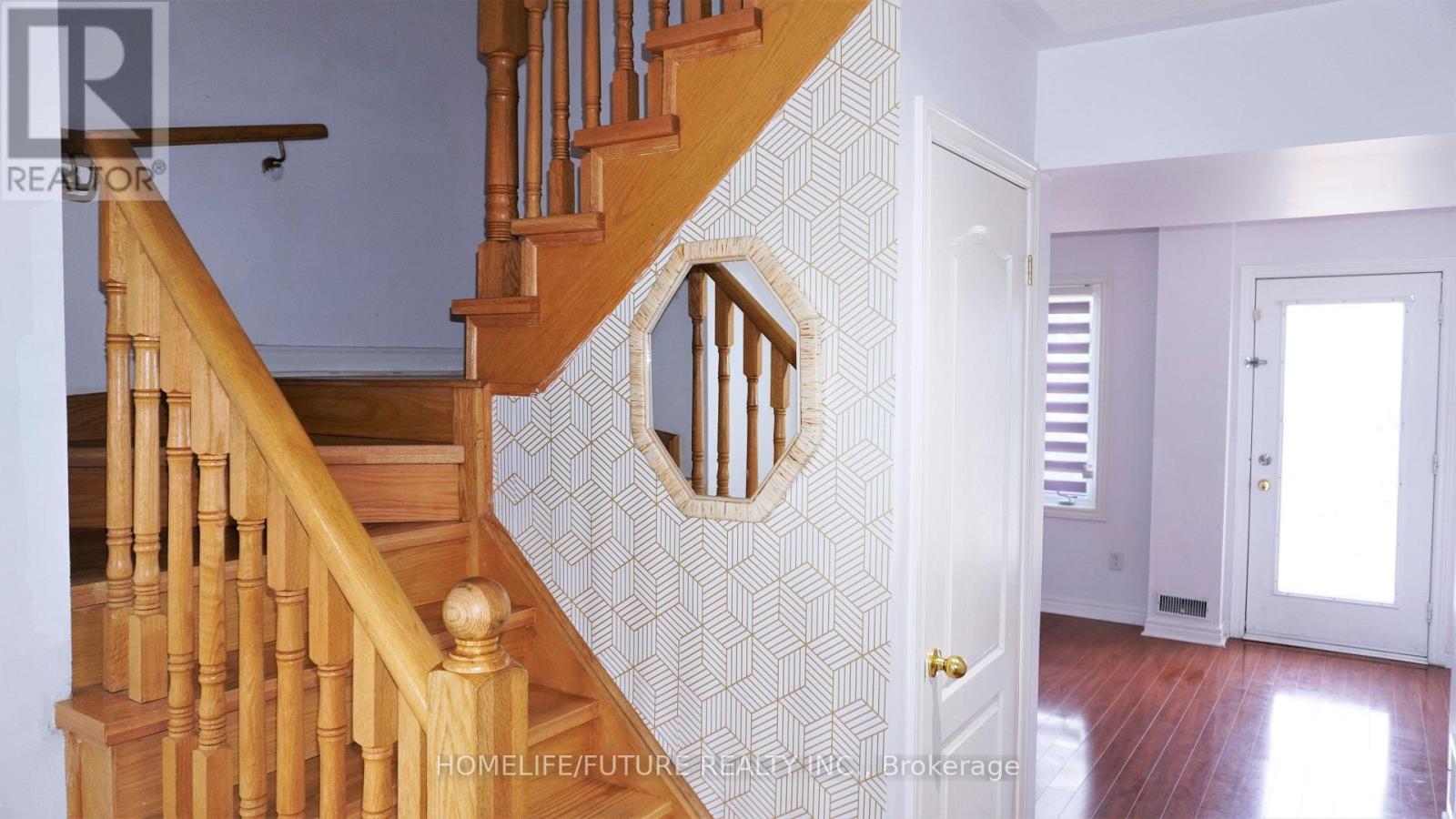 29 POLARLIGHTS WAY, Toronto (Rouge), Ontario, M1X1Z4 — Photo 3