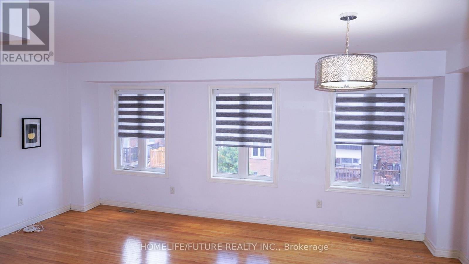 29 POLARLIGHTS WAY, Toronto (Rouge), Ontario, M1X1Z4 — Photo 5