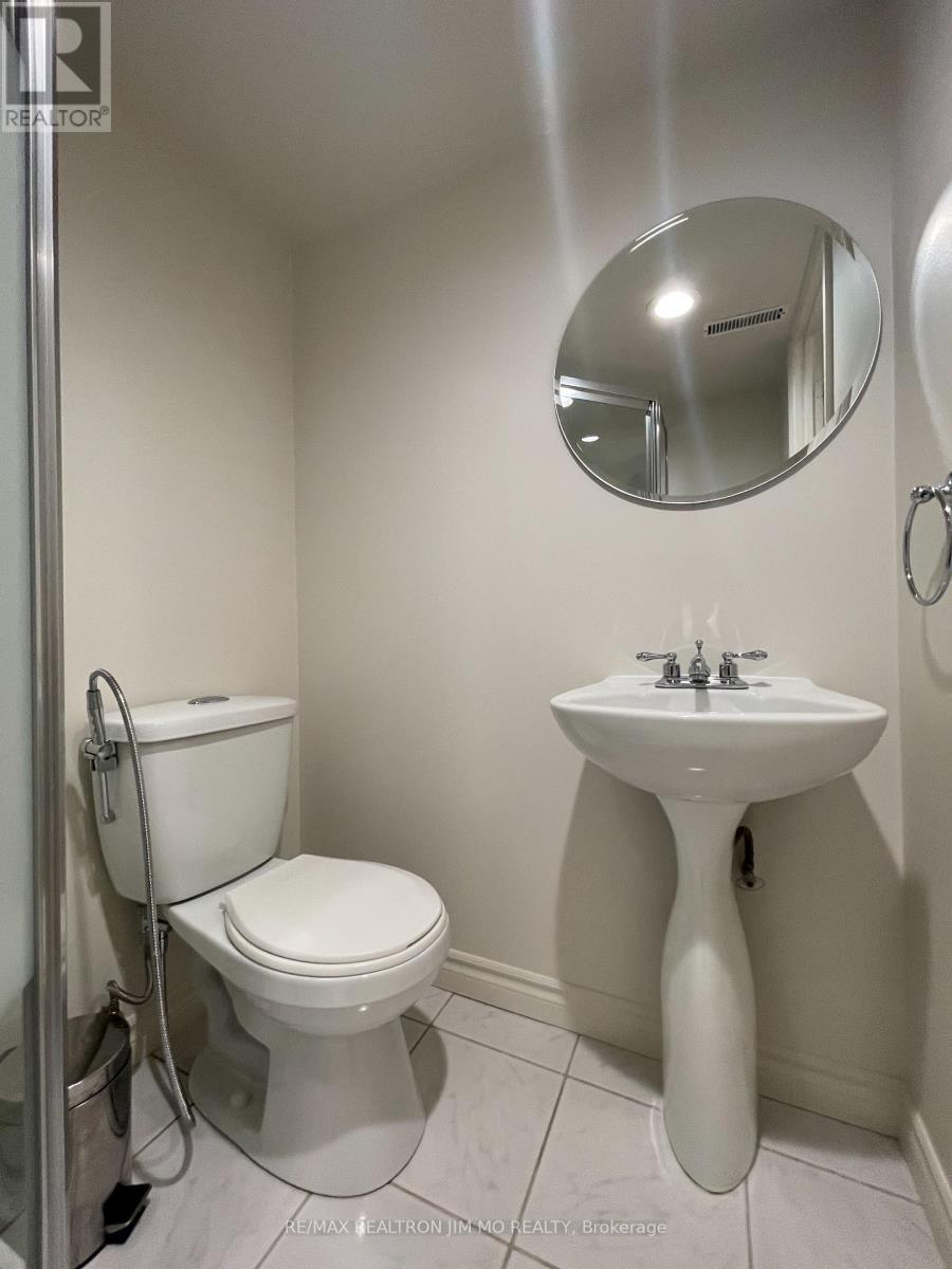 LOWER - 5555 LOCKENGATE COURT, Mississauga (Hurontario), Ontario, L5R3M8 — Photo 15