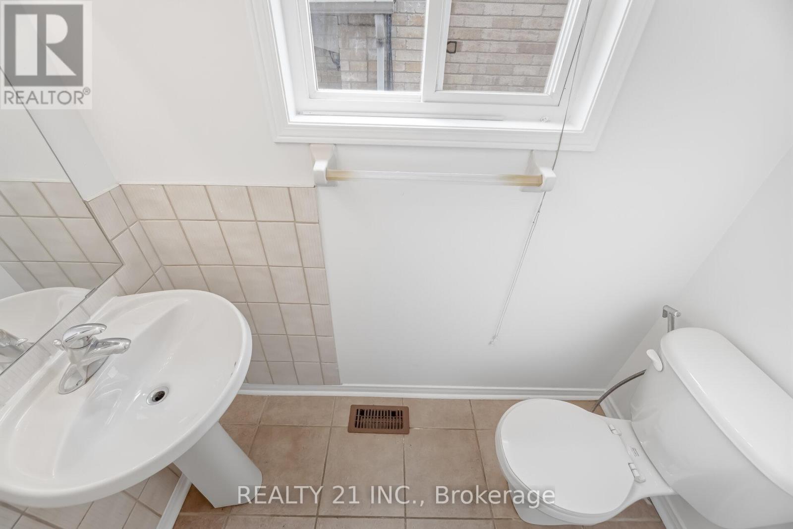 76 SWEET CLOVER CRESCENT, Brampton (Sandringham-Wellington), Ontario, L6R2Z9 — Photo 21