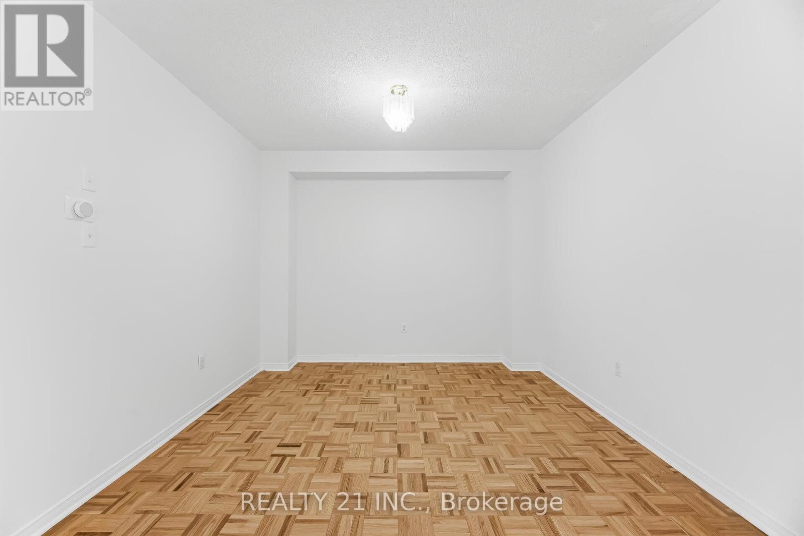 76 SWEET CLOVER CRESCENT, Brampton (Sandringham-Wellington), Ontario, L6R2Z9 — Photo 7