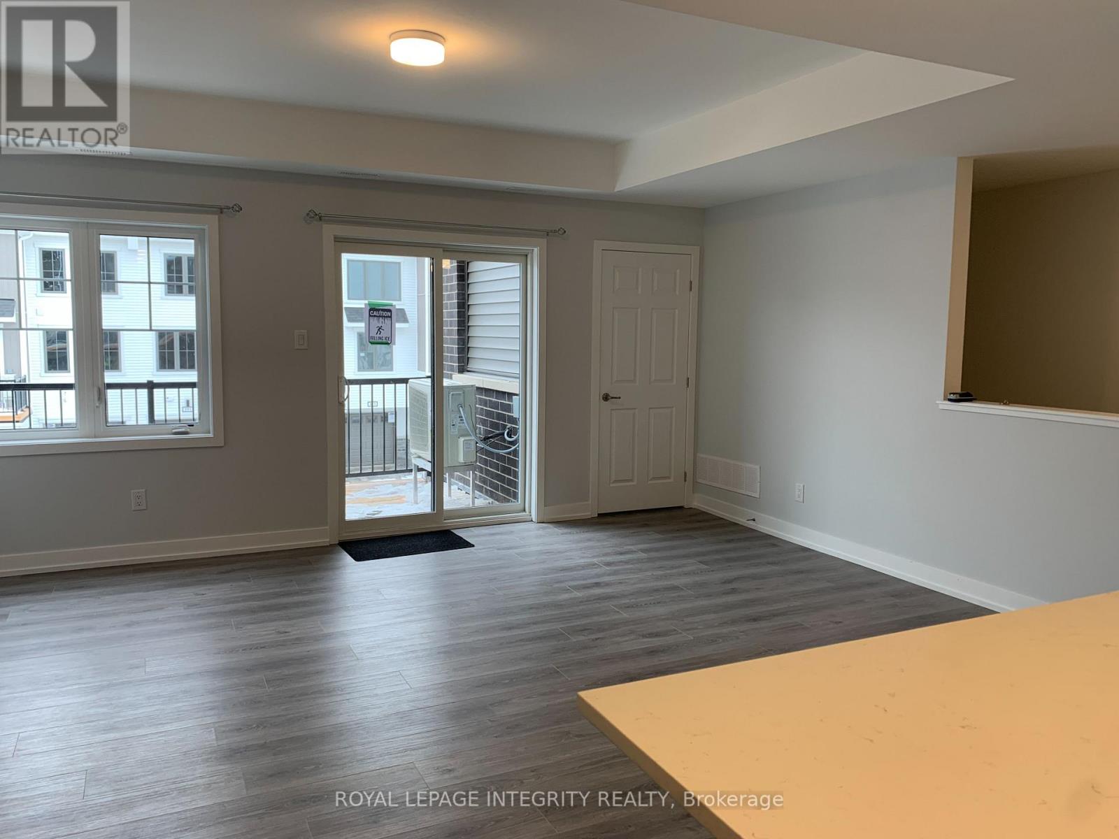 296 ANYOLITE PRIVATE, Ottawa, Ontario, K2J7J3 — Photo 5