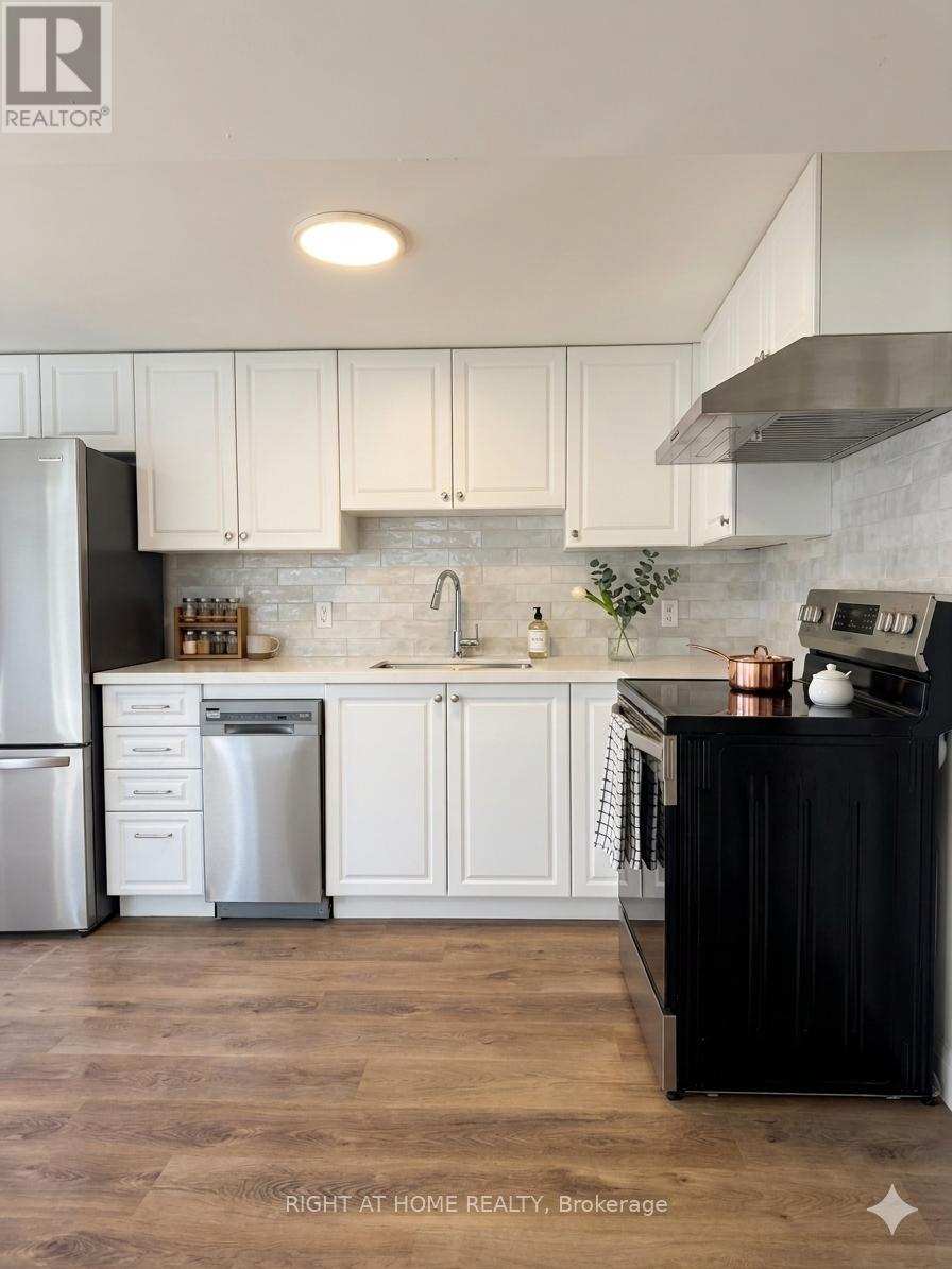 1B - 15 ARROWSMITH AVENUE, Toronto (Brookhaven-Amesbury), Ontario, M6M2W8 — Photo 10