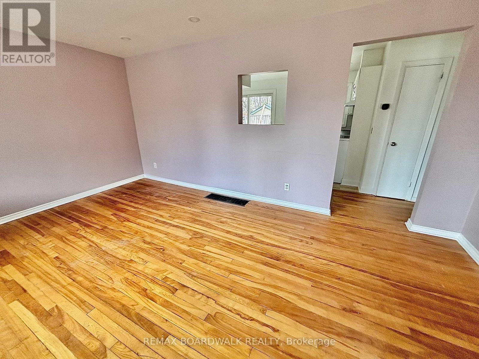 379 ST DENIS STREET, Ottawa, Ontario, K1L5H8 — Photo 2