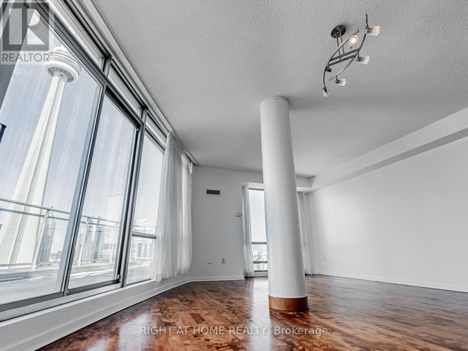 2908 - 3 NAVY WHARF COURT, Toronto (Waterfront Communities), Ontario, M5V3V1 — Photo 4