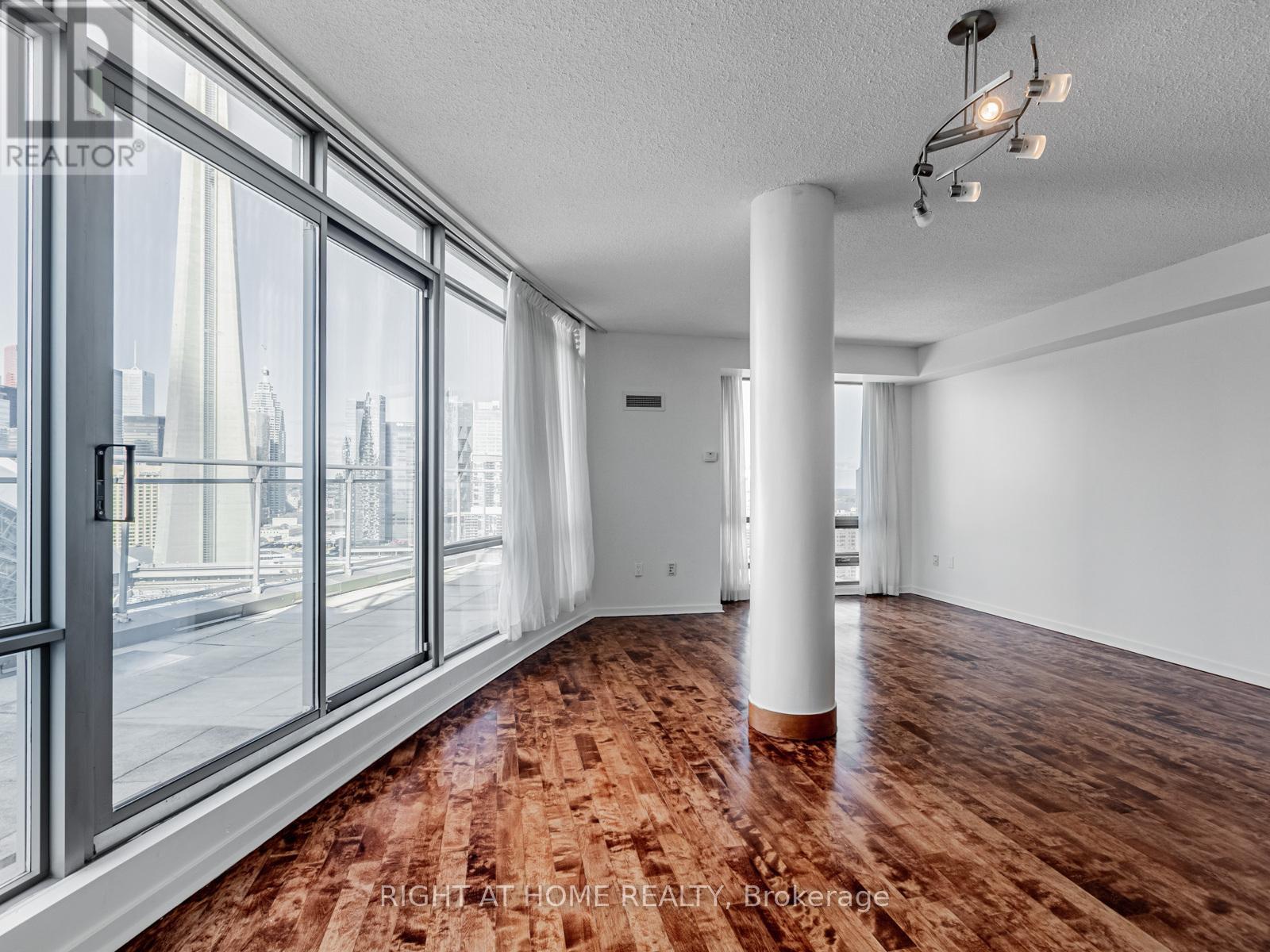 2908 - 3 NAVY WHARF COURT, Toronto (Waterfront Communities), Ontario, M5V3V1 — Photo 5