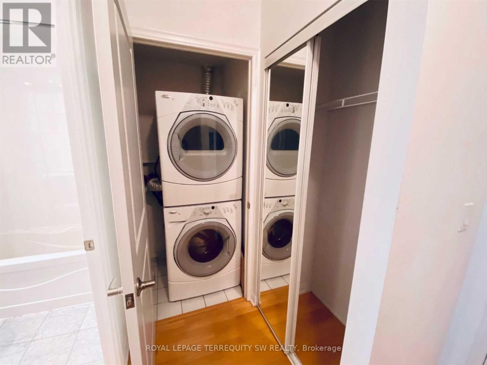 405 - 628 FLEET STREET, Toronto (Niagara), Ontario, M5V1A8 — Photo 15