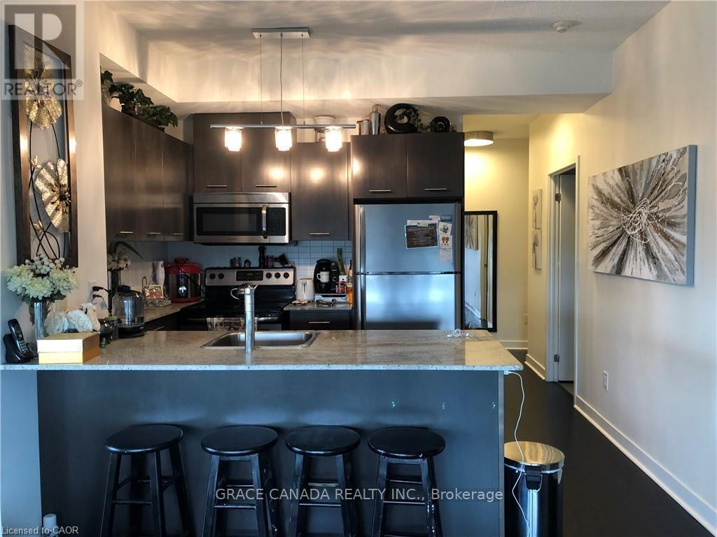 1808 - 360 SQUARE ONE DRIVE, Mississauga (City Centre), Ontario, L5B0G7 — Photo 5