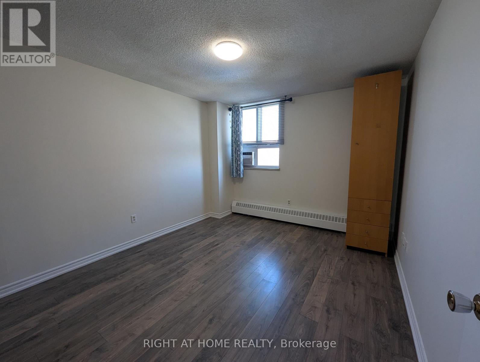 708 - 1615 BLOOR STREET N, Mississauga (Applewood), Ontario, L4X1S2 — Photo 9