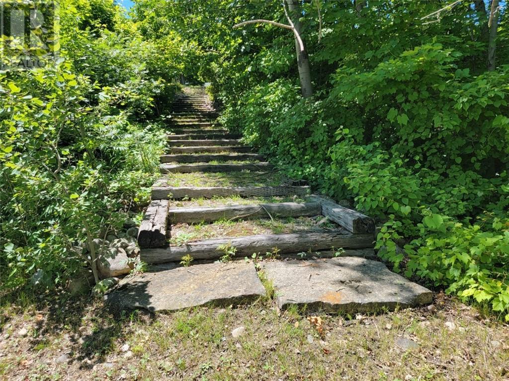 462 Maple Point Rd, Kagawong, Ontario, P0P1J0 — Photo 15
