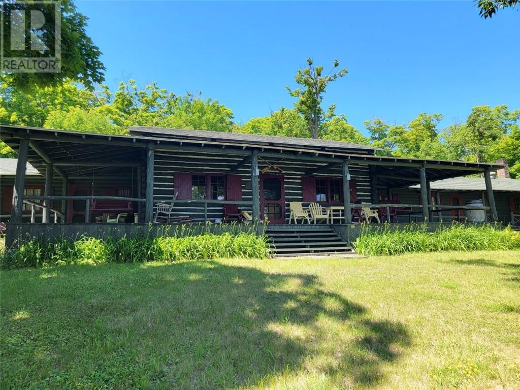 462 Maple Point Rd, Kagawong, Ontario, P0P1J0 — Photo 2