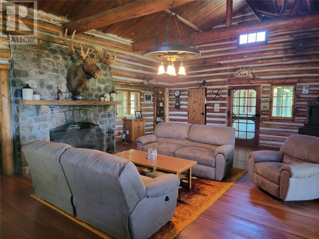 462 Maple Point Rd, Kagawong, Ontario, P0P1J0 — Photo 32
