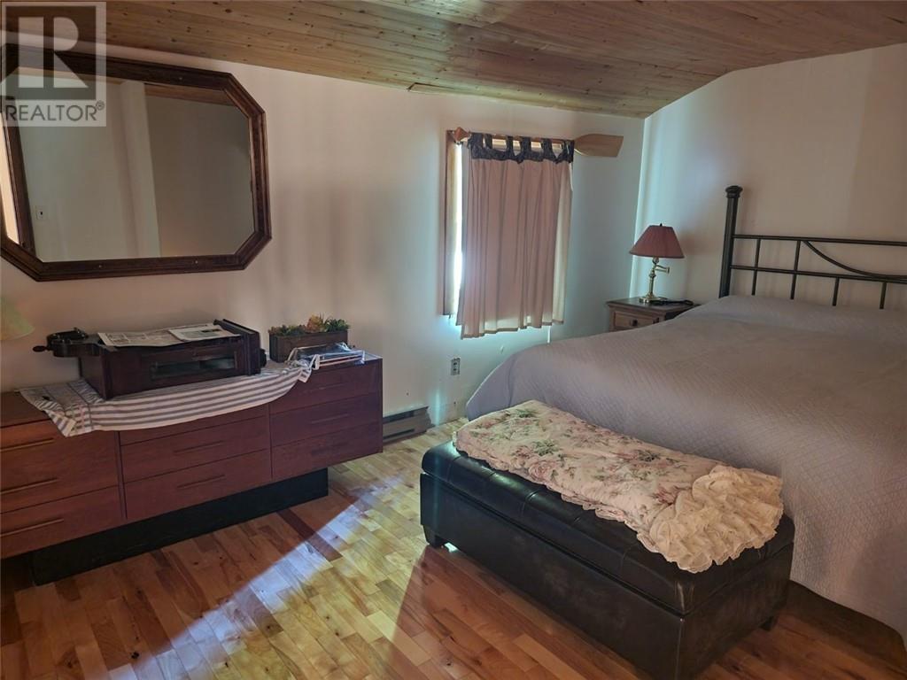 462 Maple Point Rd, Kagawong, Ontario, P0P1J0 — Photo 59