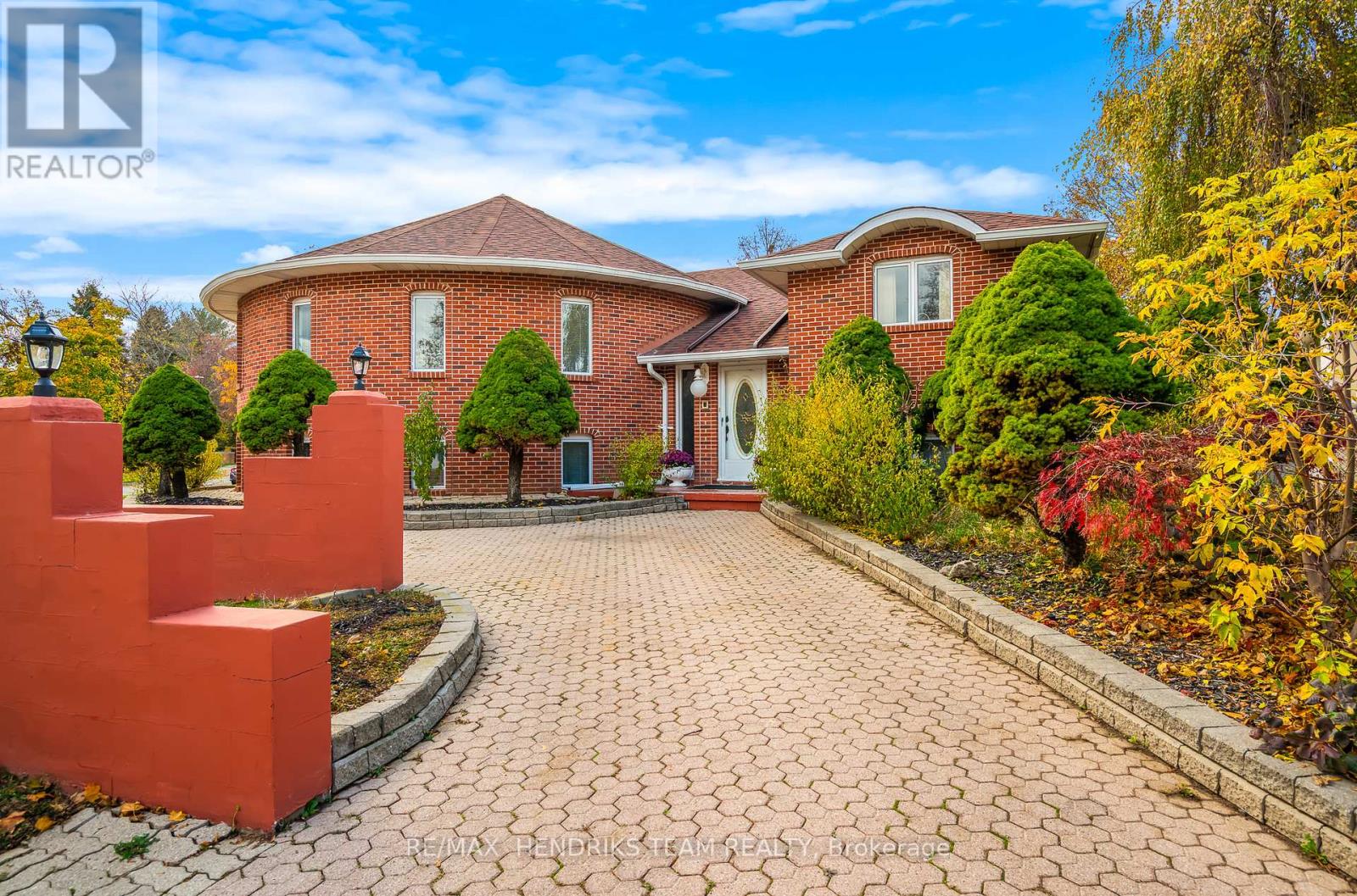 85 WESTGATE PARK DRIVE, St. Catharines (Lakeshore), Ontario, L2N5X1 — Photo 3