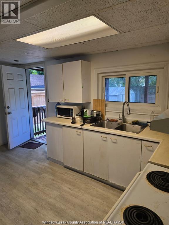 3242 BABY STREET, Windsor, Ontario, N9C1K5 — Photo 6