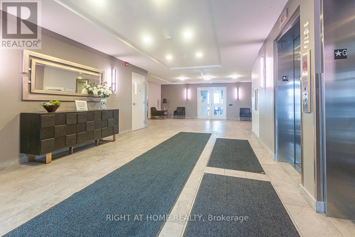 321 - 830 MEGSON TERRACE, Milton (WI Willmott), Ontario, L9T9M7 — Photo 4