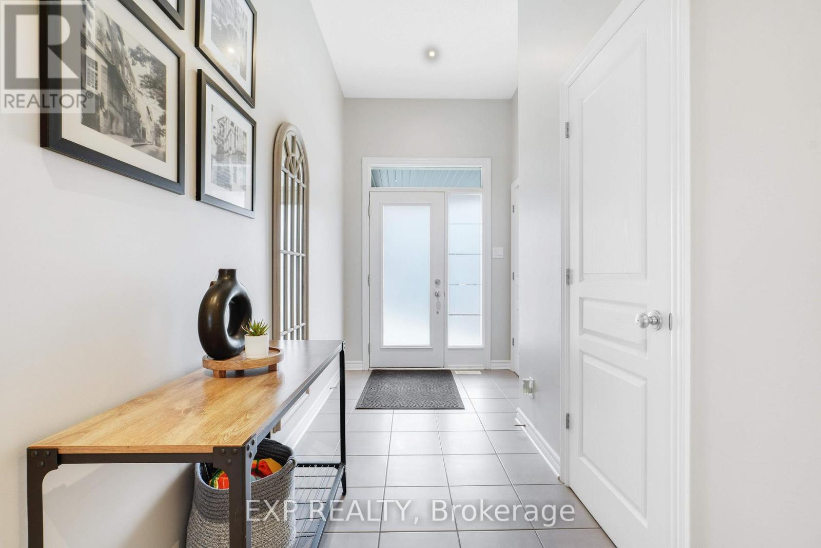 529 STARGAZER CRESCENT, Ottawa, Ontario, K4M0H2 — Photo 2