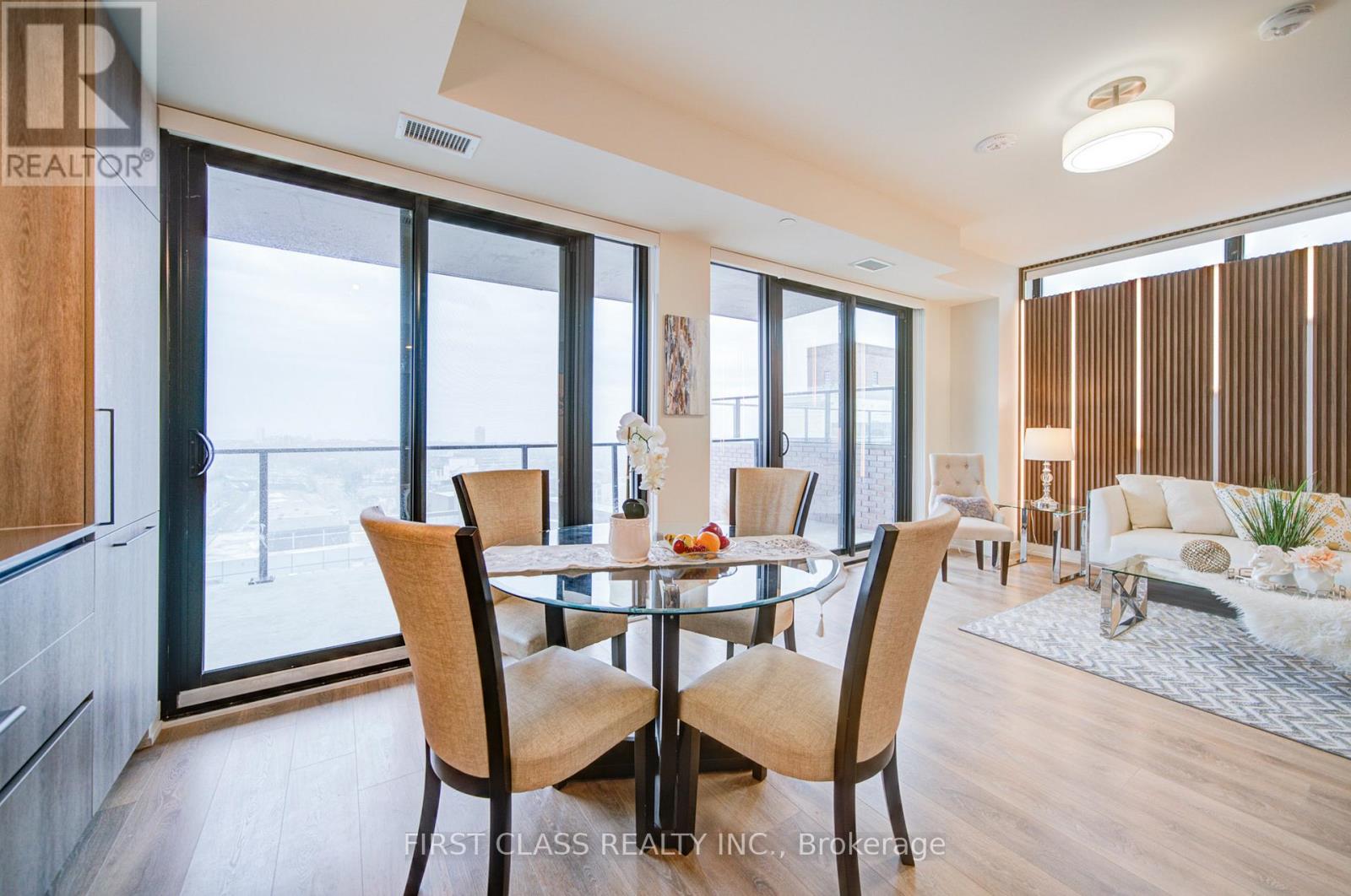 1604 - 181 STERLING ROAD, Toronto (Dufferin Grove), Ontario, M6R2B2 — Photo 12