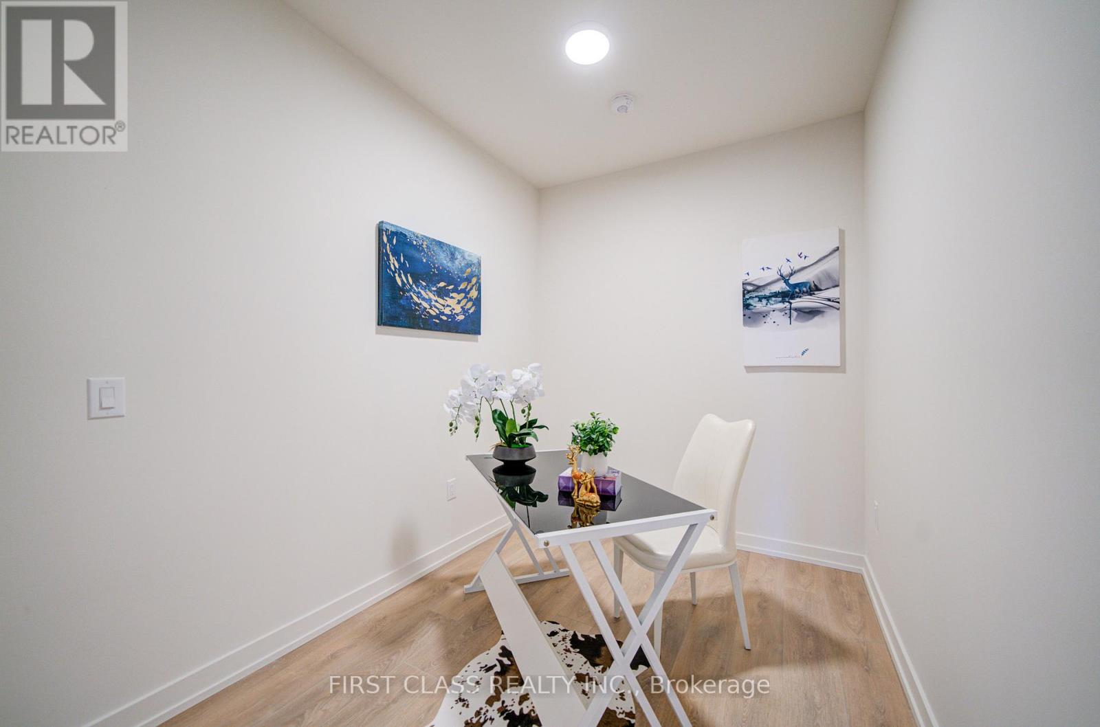 1604 - 181 STERLING ROAD, Toronto (Dufferin Grove), Ontario, M6R2B2 — Photo 17