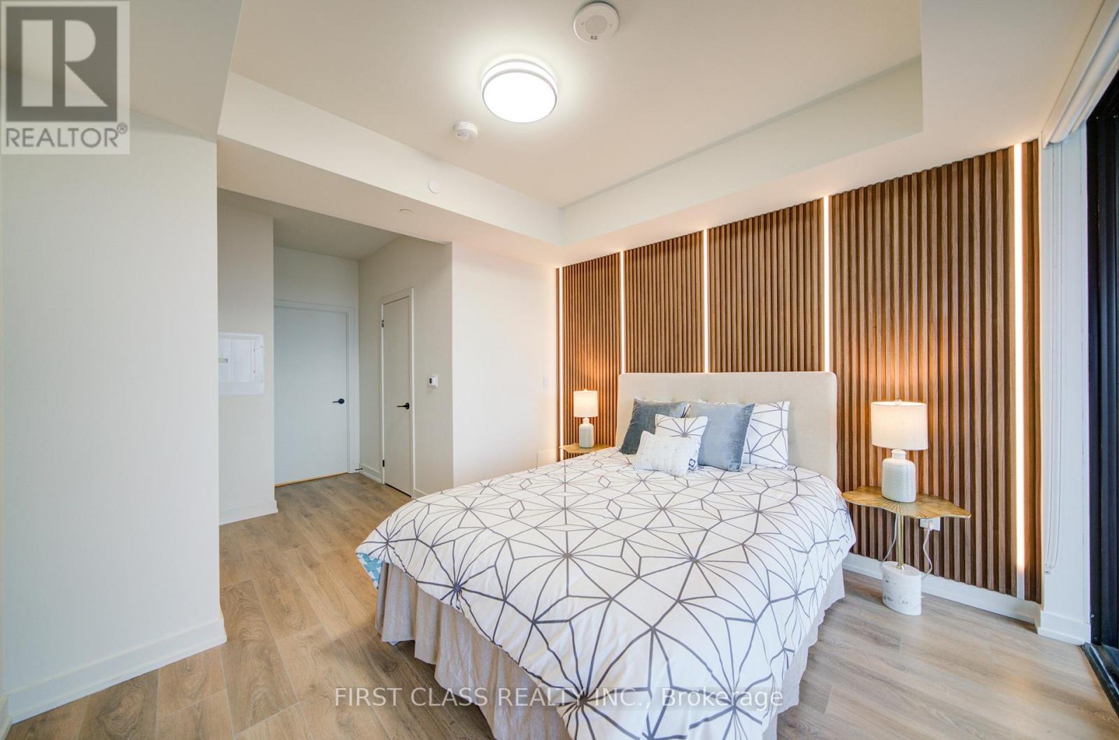 1604 - 181 STERLING ROAD, Toronto (Dufferin Grove), Ontario, M6R2B2 — Photo 21