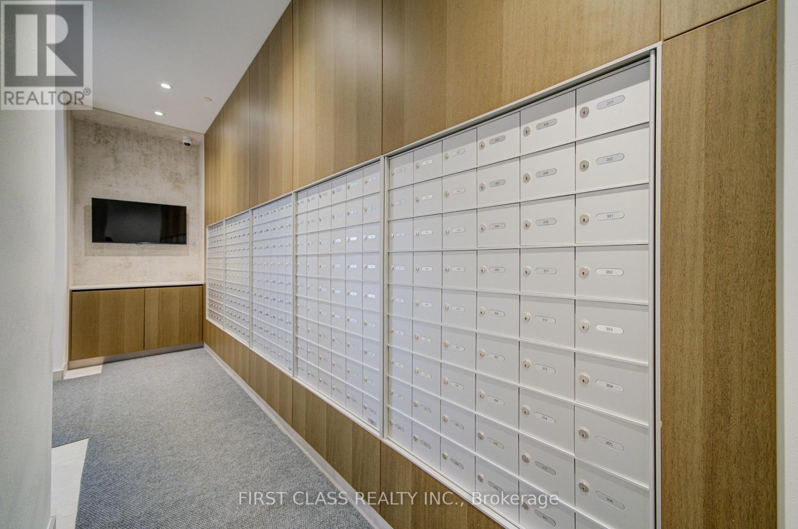 1604 - 181 STERLING ROAD, Toronto (Dufferin Grove), Ontario, M6R2B2 — Photo 28