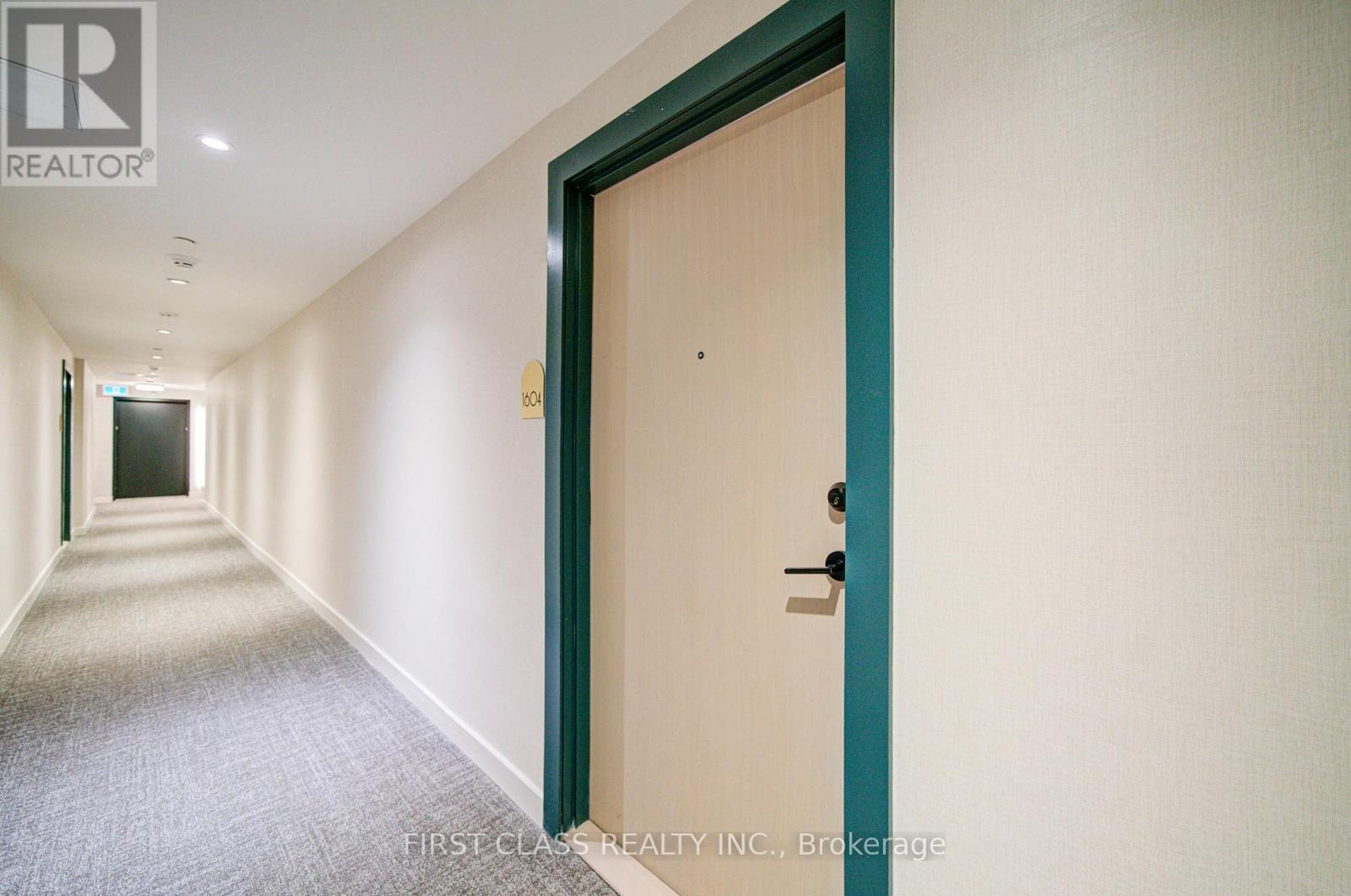 1604 - 181 STERLING ROAD, Toronto (Dufferin Grove), Ontario, M6R2B2 — Photo 5