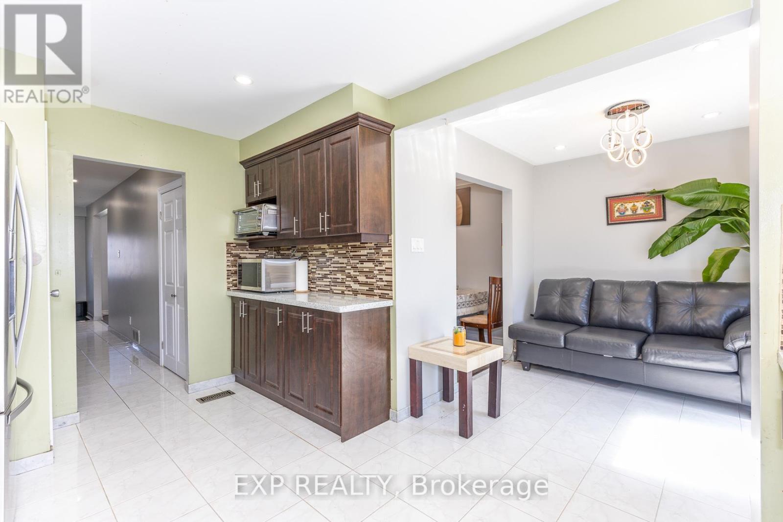 3270 KLAIMAN DRIVE, Mississauga (Applewood), Ontario, L4Y3C8 — Photo 17