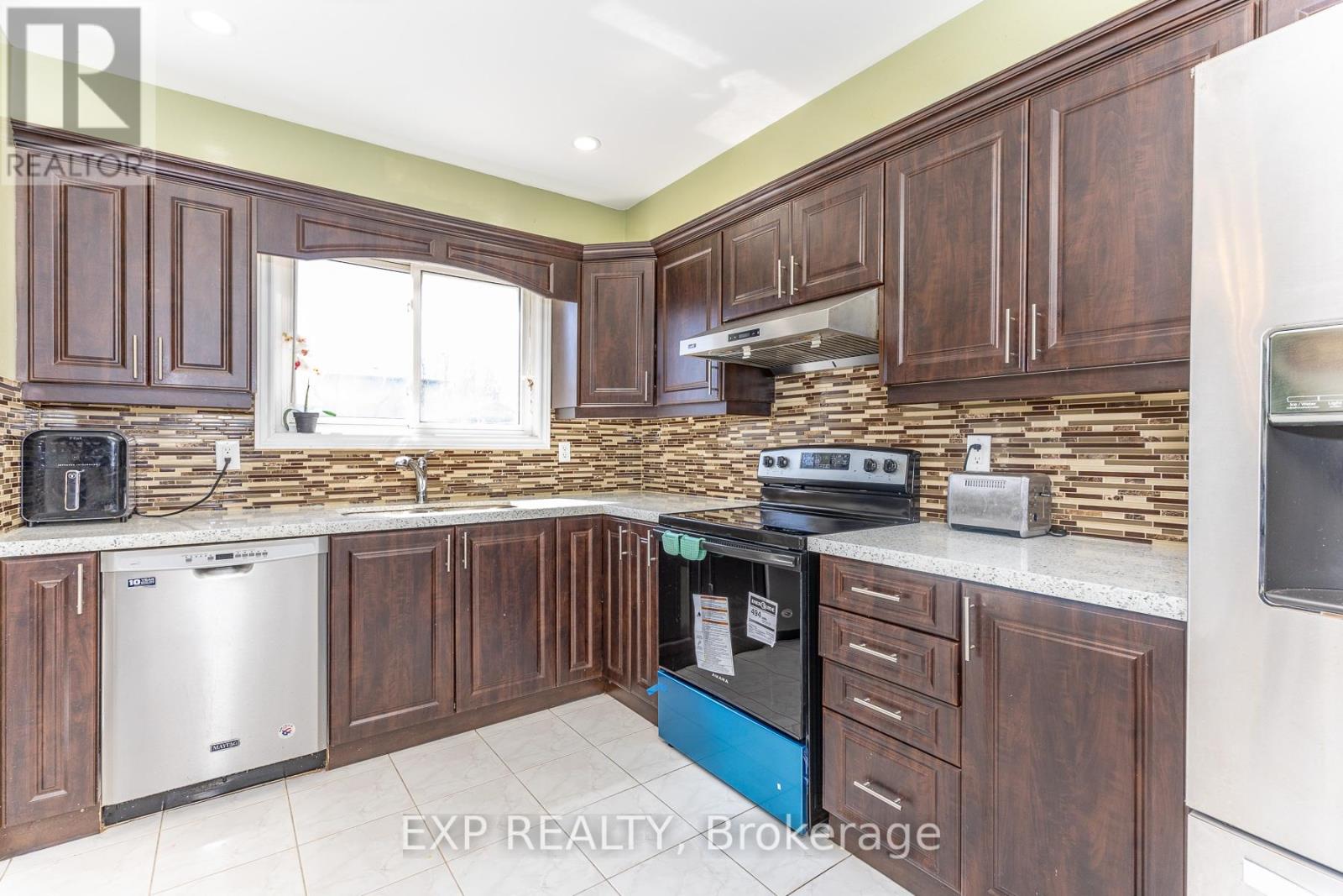 3270 KLAIMAN DRIVE, Mississauga (Applewood), Ontario, L4Y3C8 — Photo 19