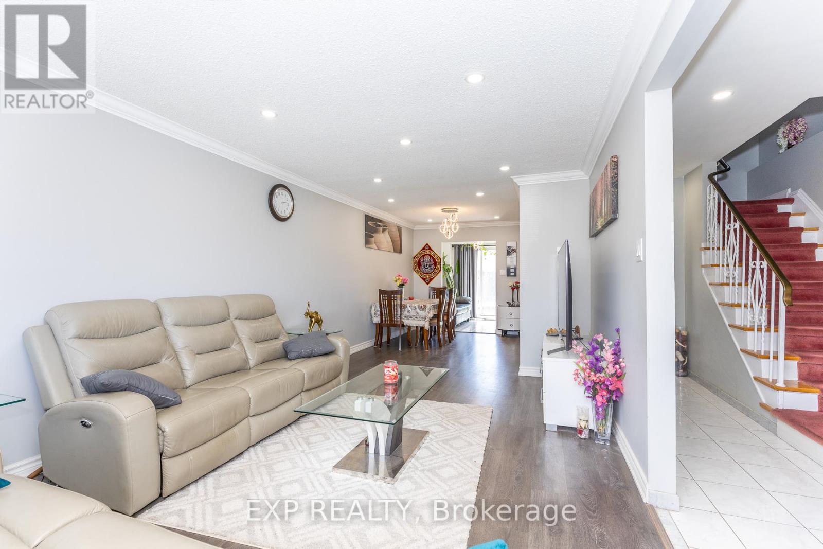 3270 KLAIMAN DRIVE, Mississauga (Applewood), Ontario, L4Y3C8 — Photo 8