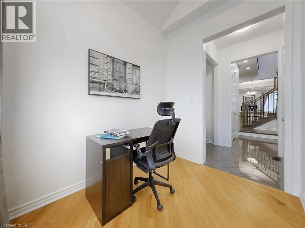 1229 SWEETFERN Crescent, Milton, Ontario, L9E1L9 — Photo 19