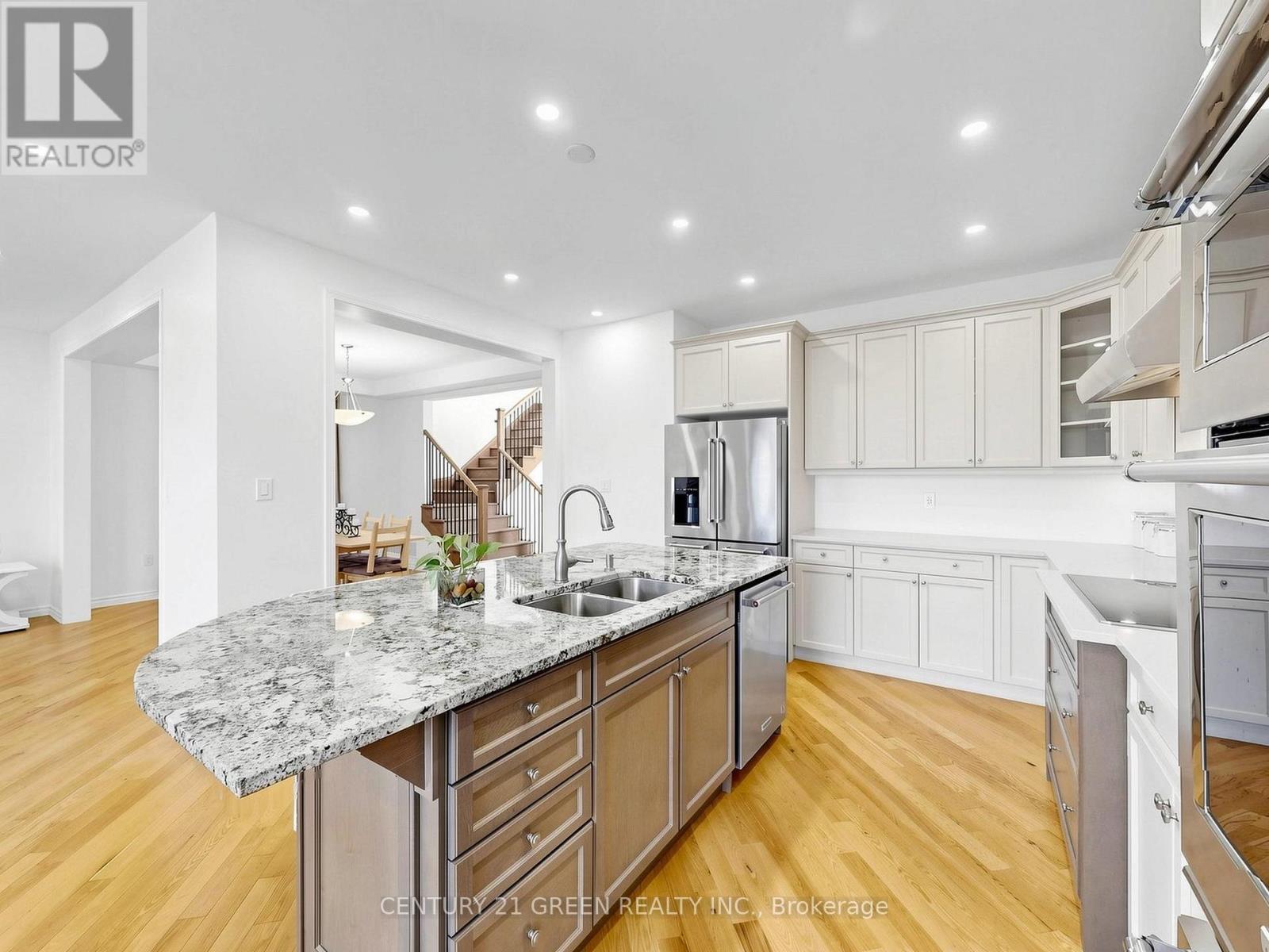 1229 SWEETFERN CRESCENT, Milton (CB Cobban), Ontario, L9E1L9 — Photo 13