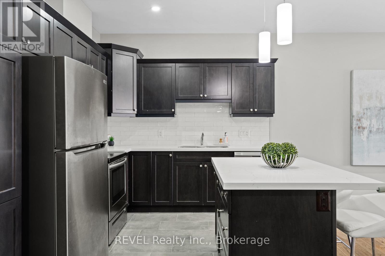 7 - 7138 PARSA STREET E, Niagara Falls (Brown), Ontario, L2H3W1 — Photo 8