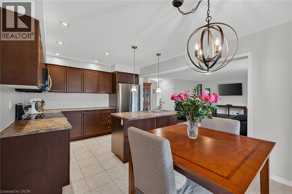 18 STARLIGHT Avenue, Woolwich, Ontario, N0B1M0 — Photo 11